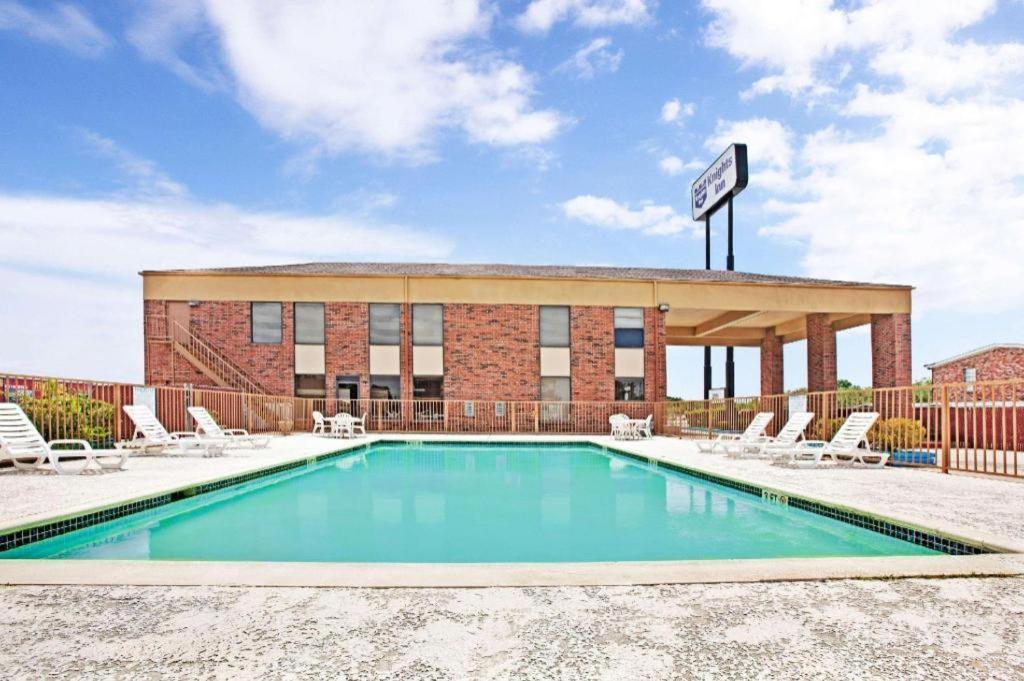 Knights Inn South Houston Tx Екстериор снимка