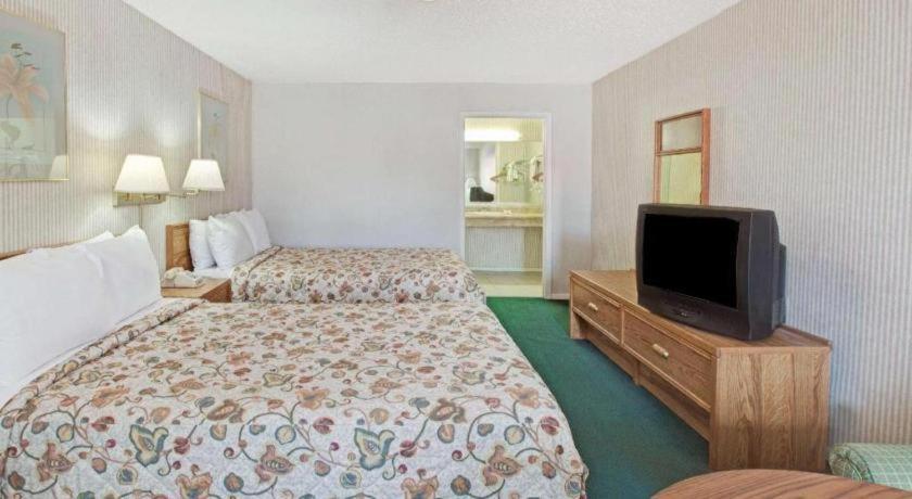 Knights Inn South Houston Tx Екстериор снимка